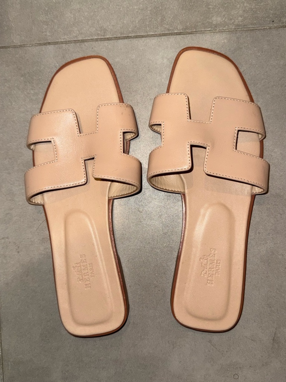 Women's Leather Slide Sandals in Nude Blush